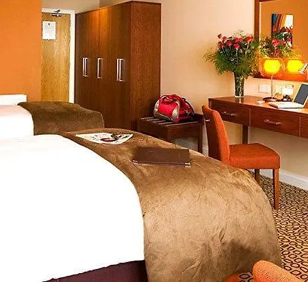 Hotel Maldron & Leisure Centre
