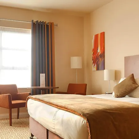 Maldron & Leisure Centre 3* Limerick Junction