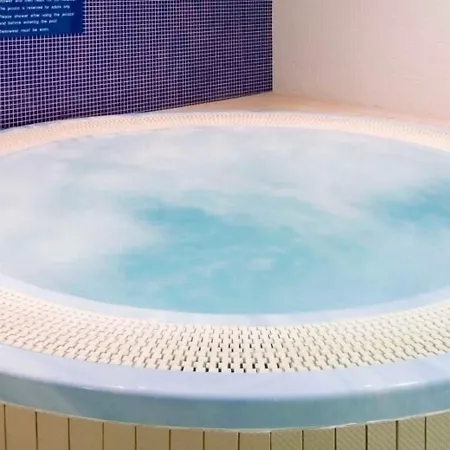 Maldron & Leisure Centre 3* Limerick Junction