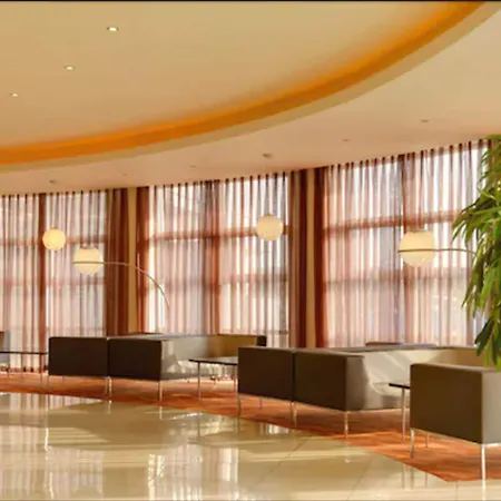 Maldron & Leisure Centre Limerick Junction