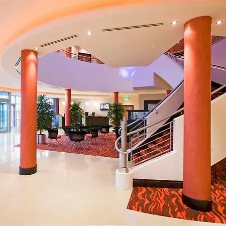 Maldron Hotel&leisure Centre