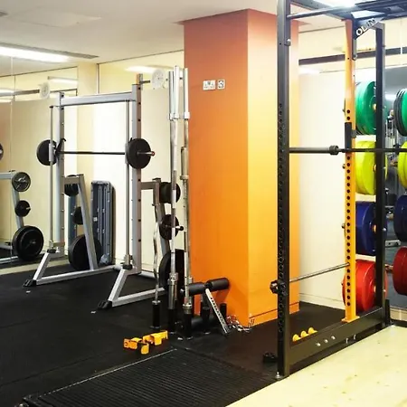 Maldron & Leisure Centre