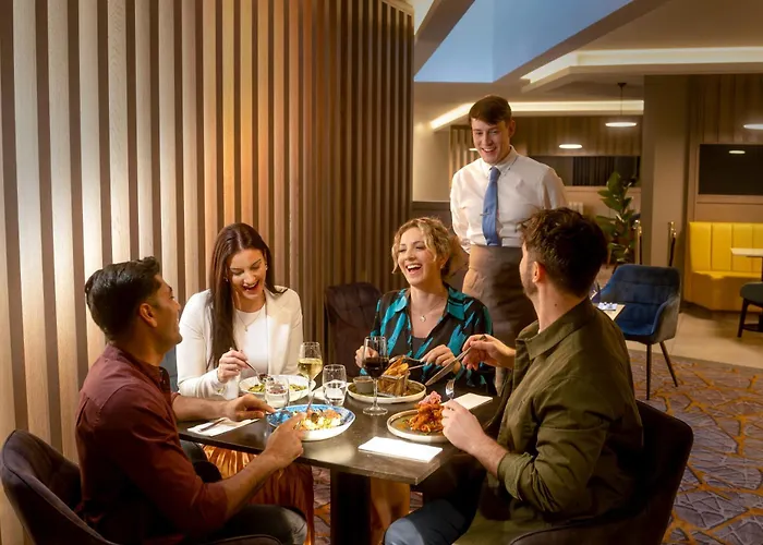 Hotel Maldron Hotel&leisure Centre 3*