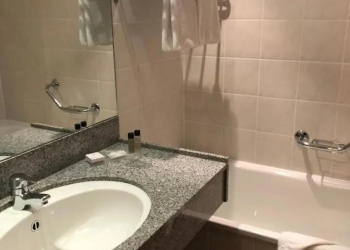 Maldron Hotel&leisure Centre Hotel Limerick Junction