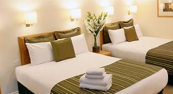 호텔 Maldron & Leisure Centre Limerick Junction