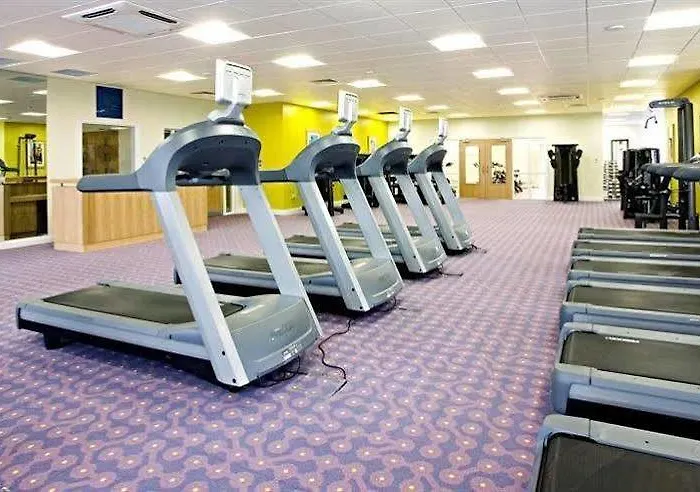 Hotel Maldron Hotel&leisure Centre