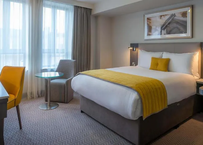 Hotell Maldron & Leisure Centre